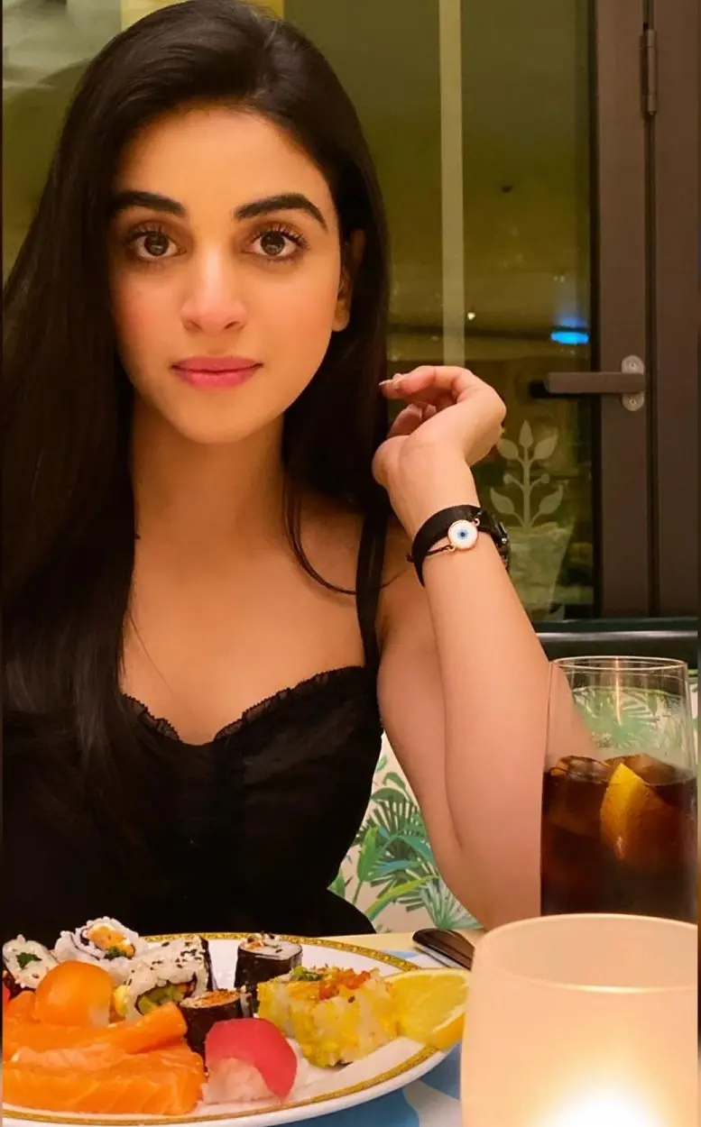 Dubai Escort Female Model – Priya - Photo 2