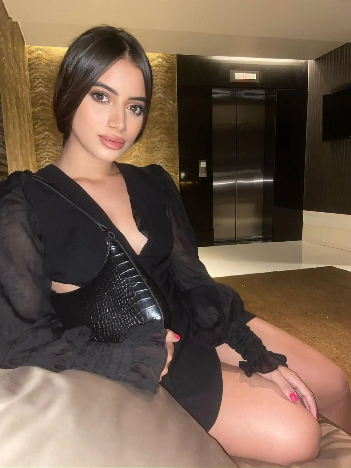 Andrea – Young Sexy Doha escorts female 👑❤️ - Photo 3