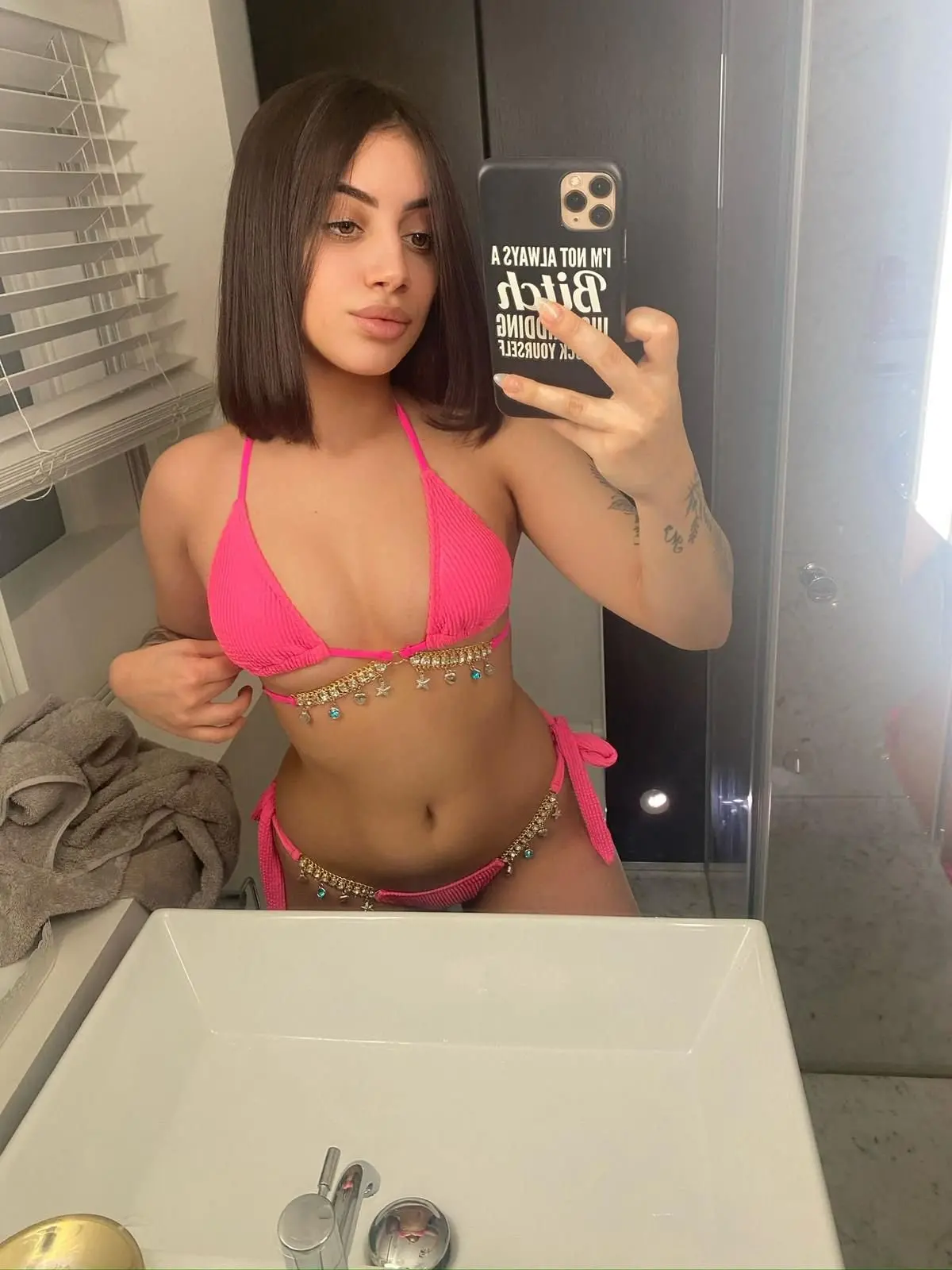 Andrea – Young Sexy Doha escorts female 👑❤️ - escort in Doha