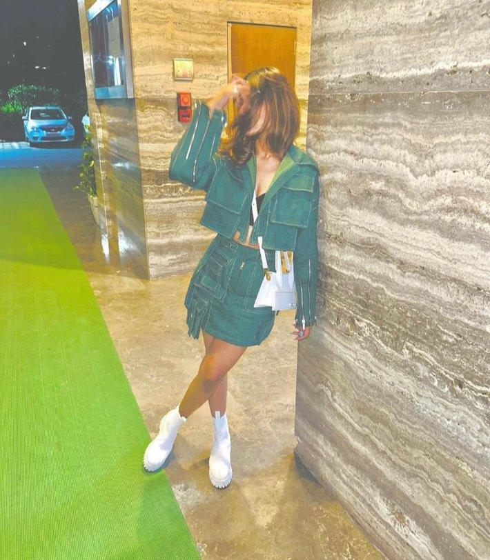 Tring to eshika Bio Independent - escort in Mumbai