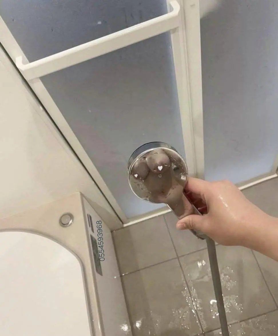 Amanda's Full Servicers – Singaporean - Photo 3