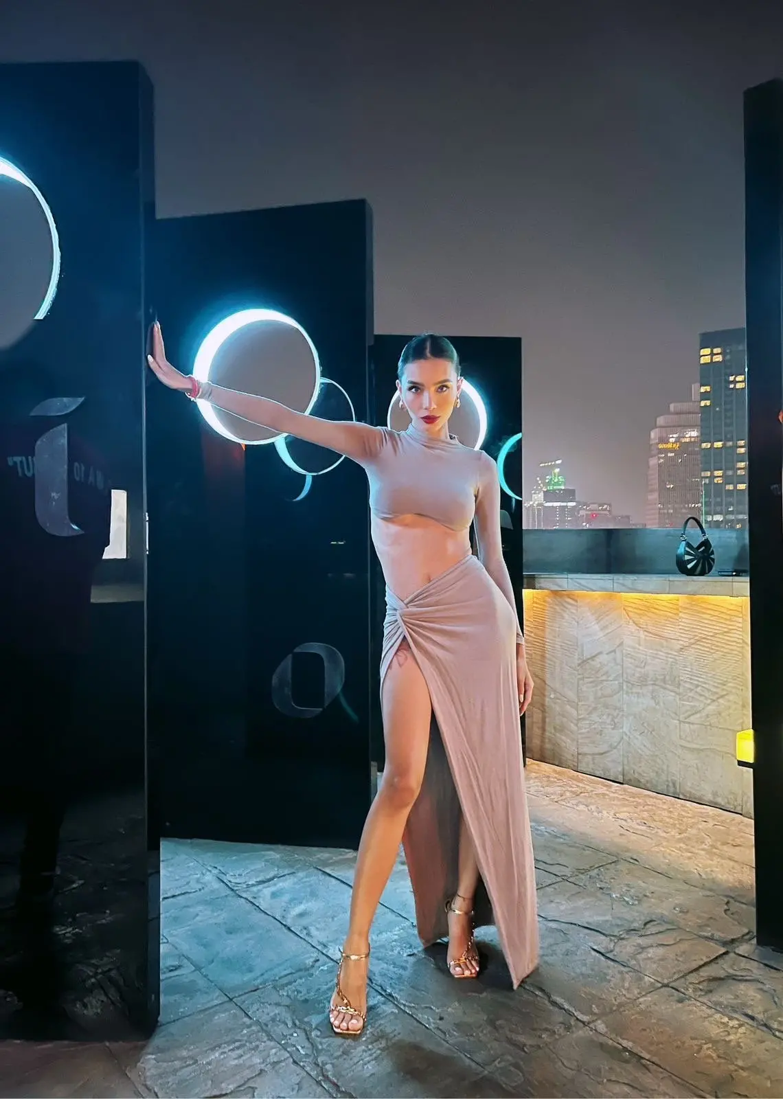 sakalia – Thai escort girl Doha - Photo 1