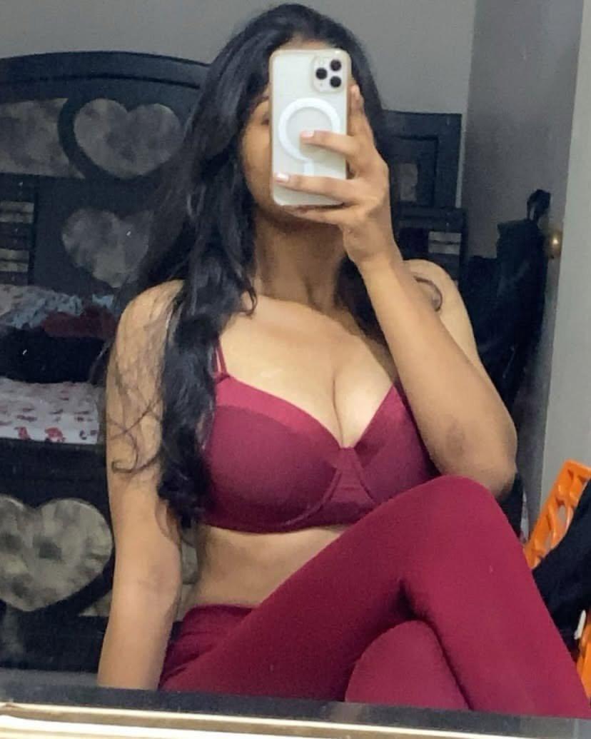 Malayali Beautiful Independent - escort in Muscat