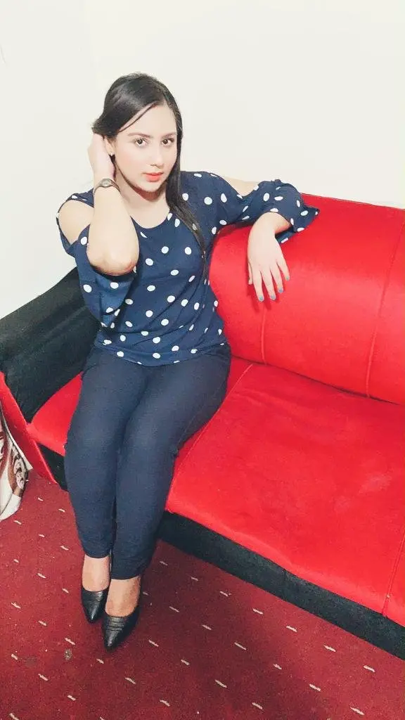Manahil Busty Girl – Indian - escort in Abu Dhabi