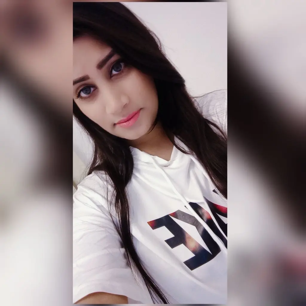 Komal Busty Girl – Indian escort - escort in Abu Dhabi