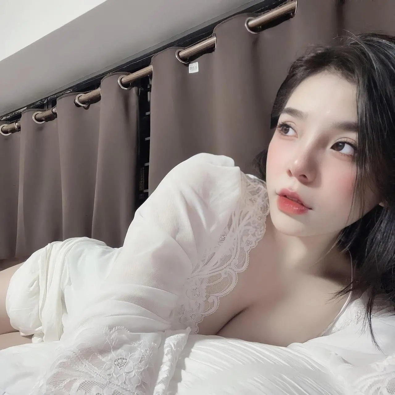 Adriana Lima 🦋 – Indonesia - escort in Abu Dhabi