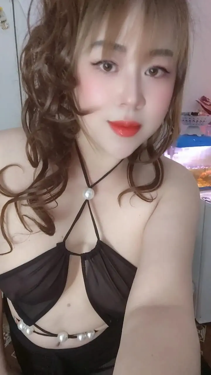 Lily Abu Dhabi message & Service - escort in Abu Dhabi