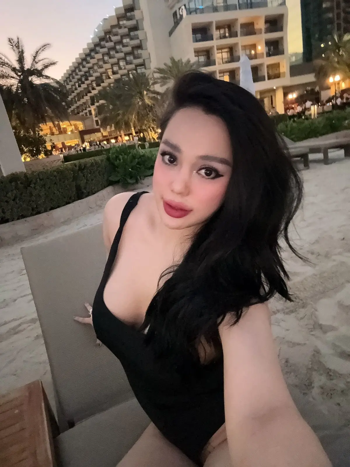Elissa 🦋 – Indonesian escort - escort in Abu Dhabi