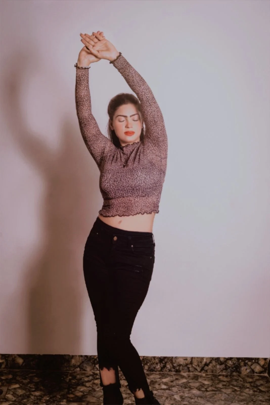 Monika First Time Indian - Photo 2