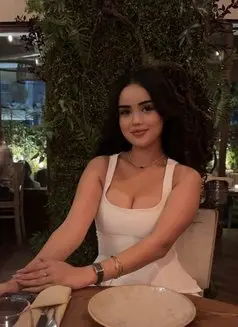 The Ultimate Vip Dubai Escort Experience - Photo 2