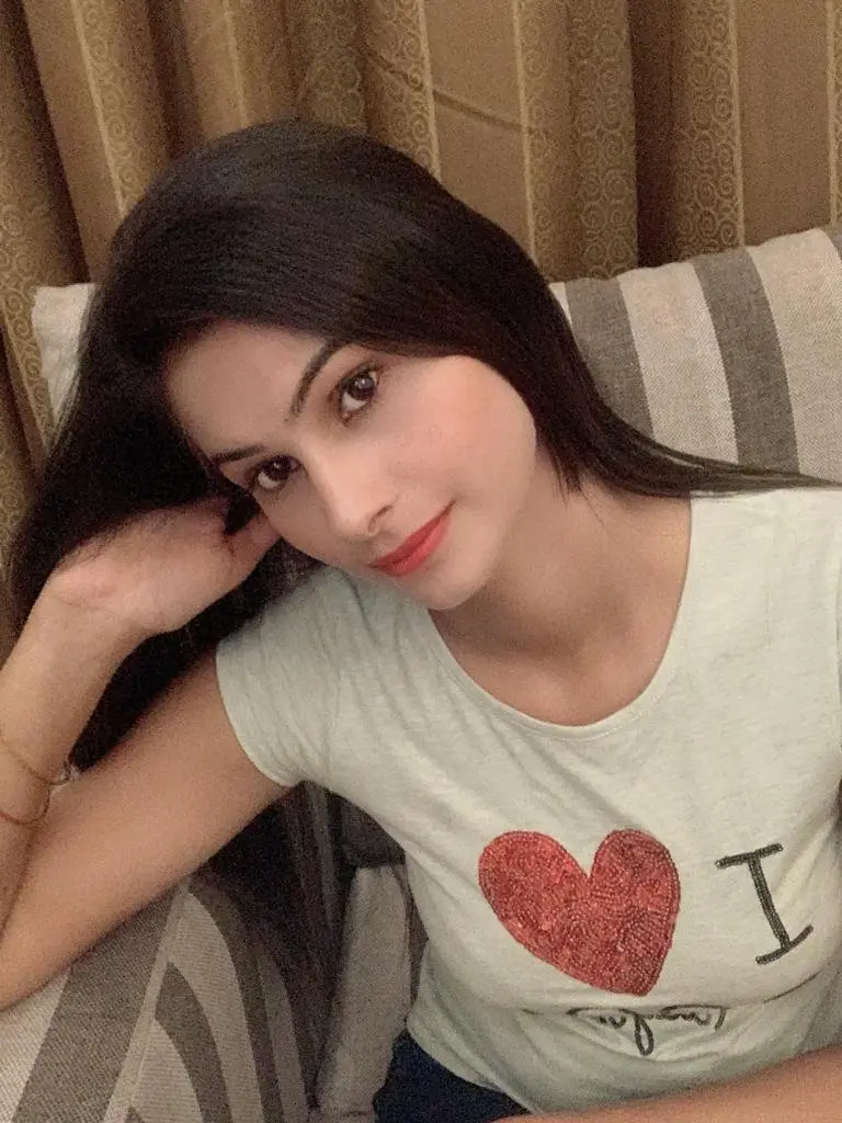 Emma – Russian escort in Dubai - escort in Dubai