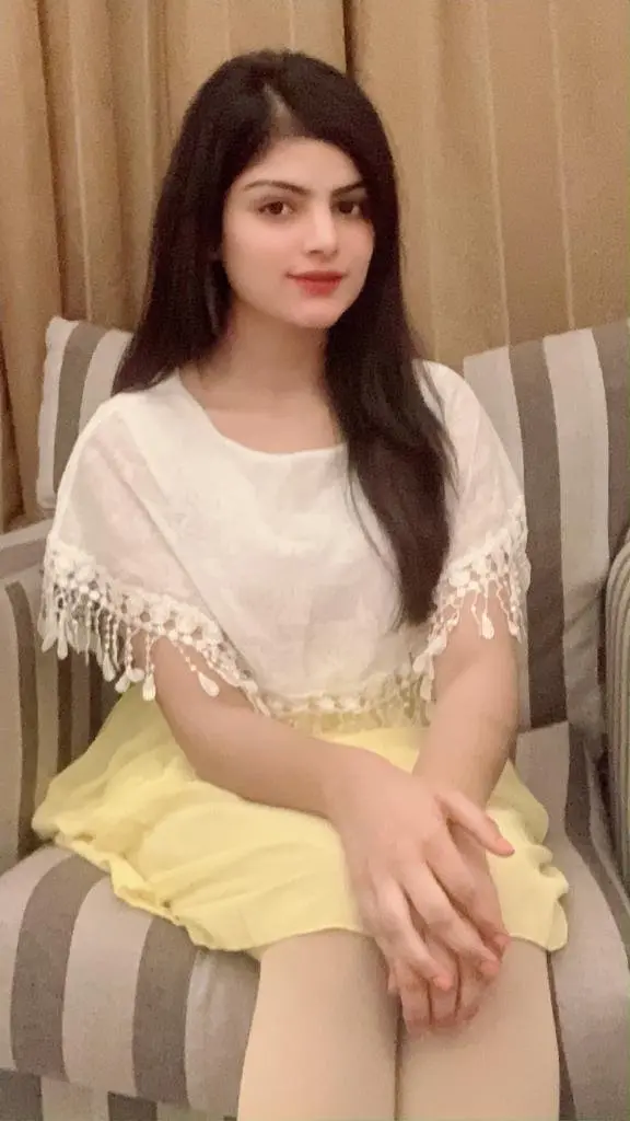 Arzoo Indian Girl – Indian  - escort in Fujairah