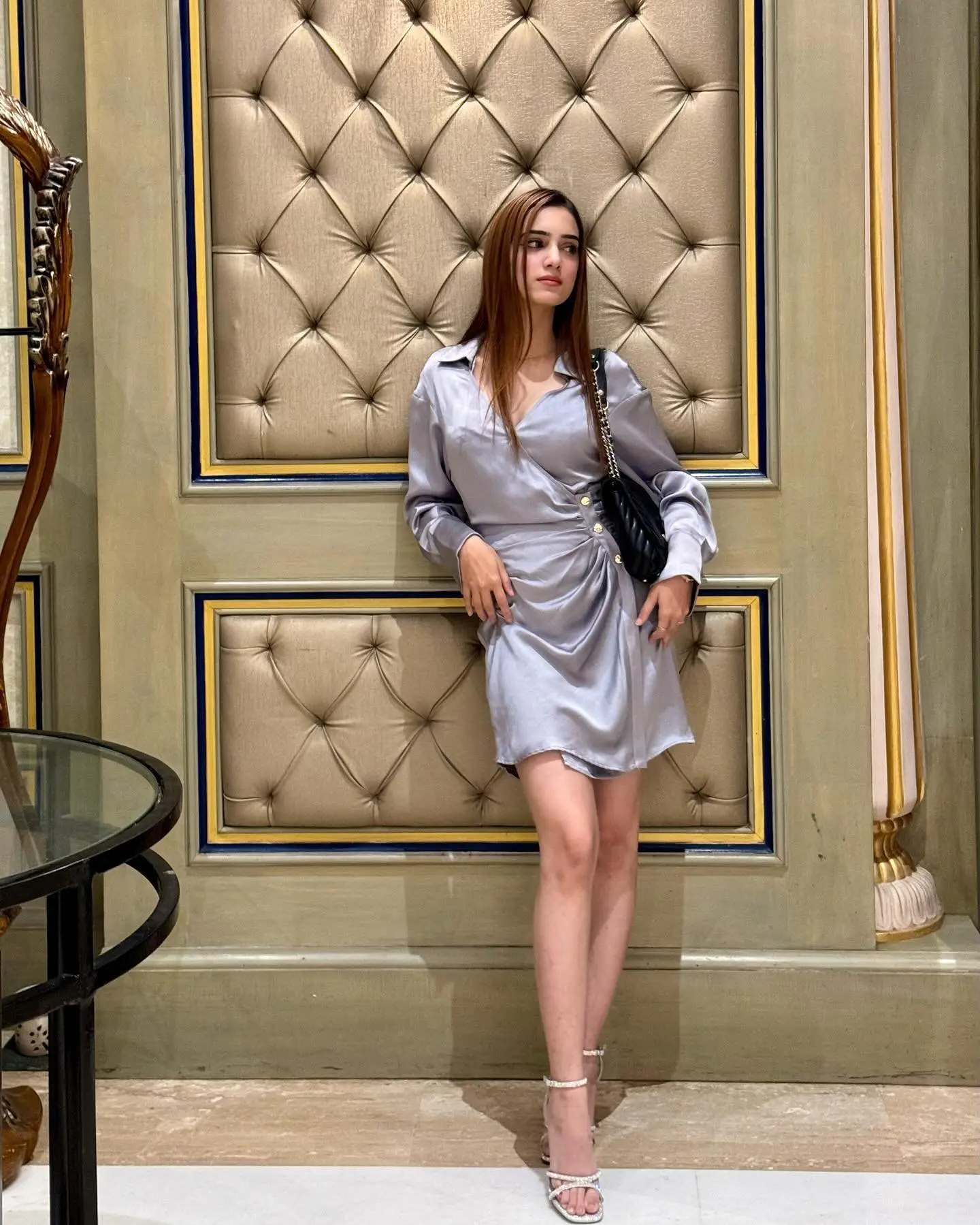 Abu Dhabi sexy Girl Deepika Gupta - Photo 2