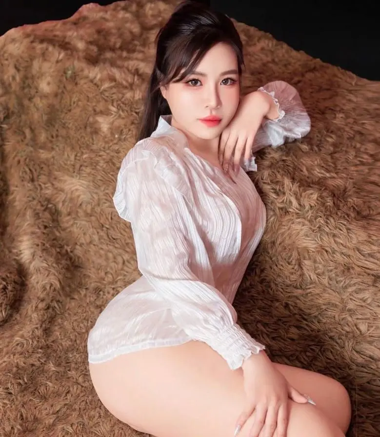 VIP Hot Escort Model 🦋Niratcha Lalit - Photo 1