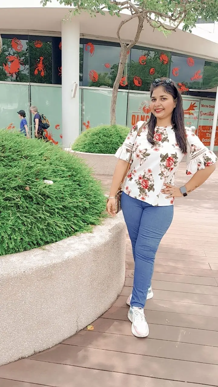 Arushi – Indian escort girl in Sharjah - Photo 2