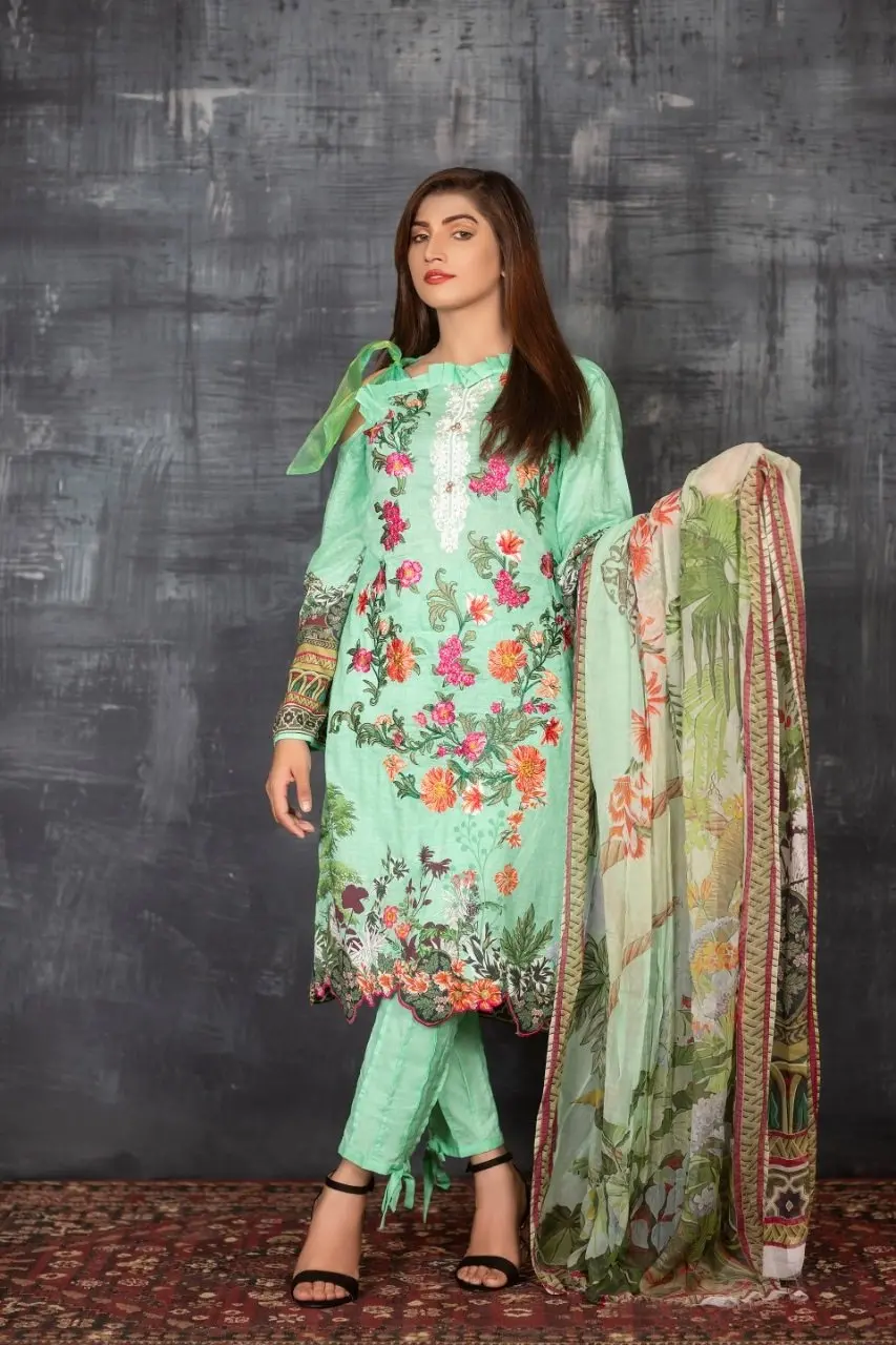 Ayeeza Rajpoot – escort in Sharjah - Photo 1