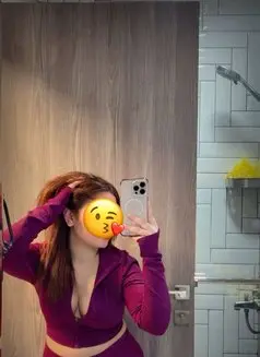 Sarah independent Nuru mass - escort in Dubai