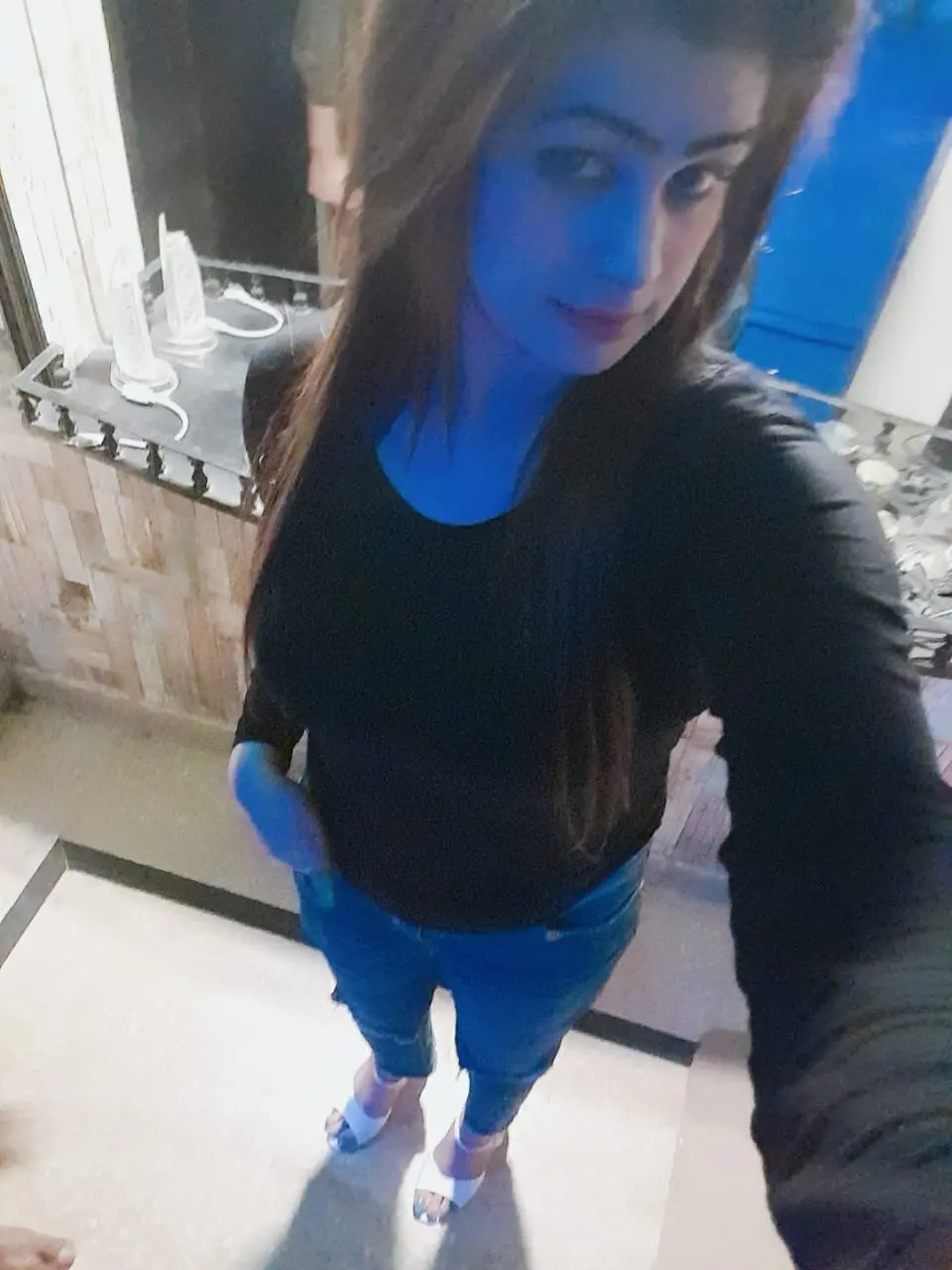 Javeria Indian Girl – India - Photo 2