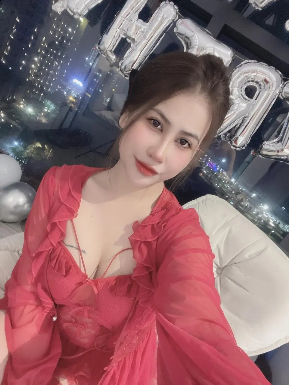 Sany – Vietnamese escort in - Photo 1