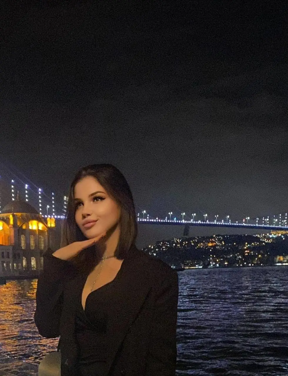 Liza High-end clients only Abu Dhabi Escort - Photo 3