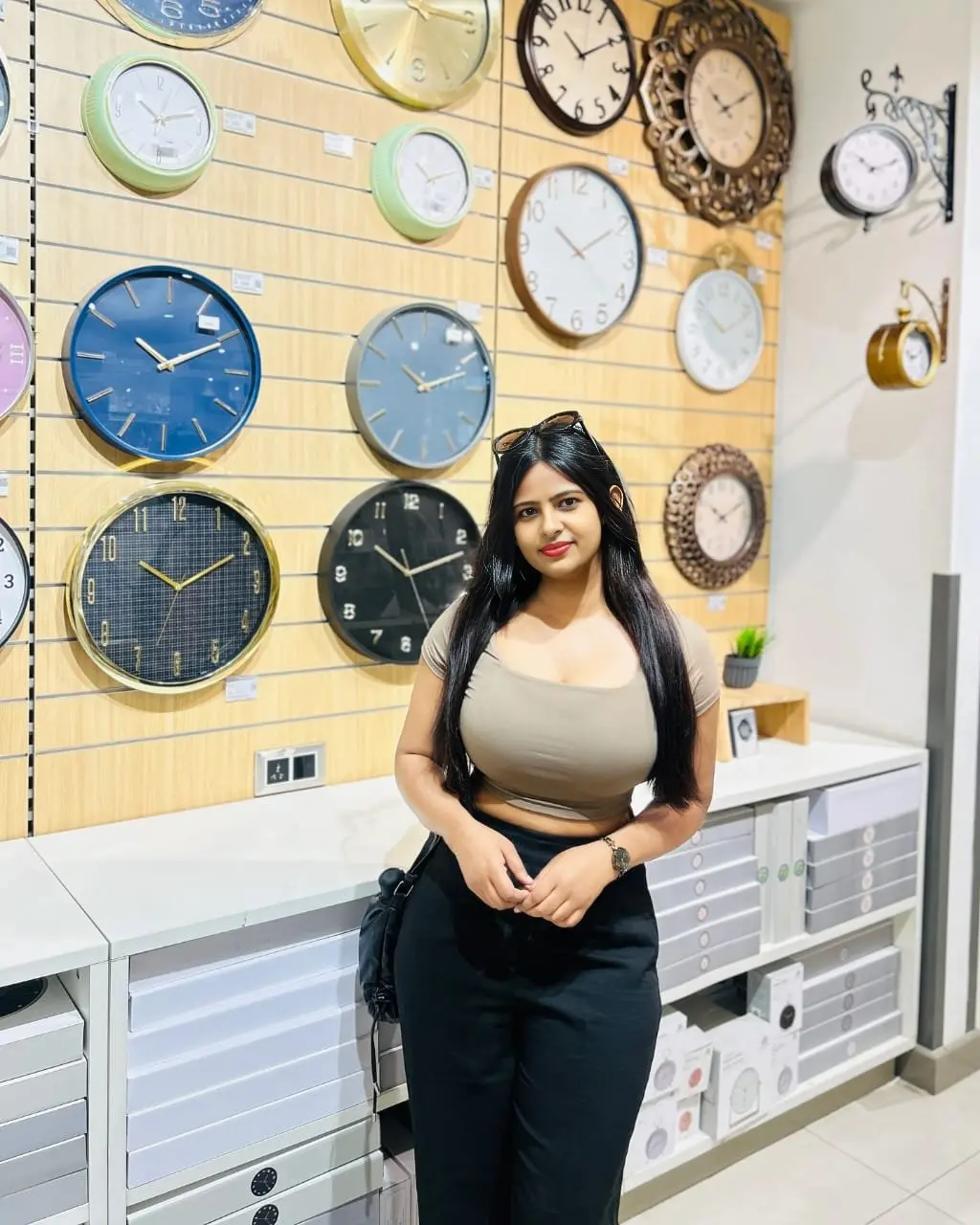 ❣️꧁ 🦋 MEET &CAM WITH FACE꧂ - escort in Mumbai