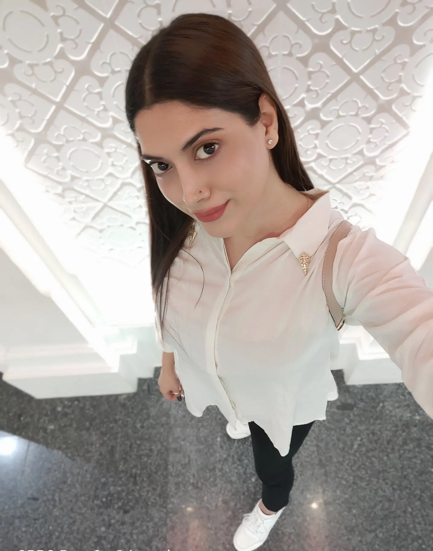 shika video call mumbai girl - Photo 2