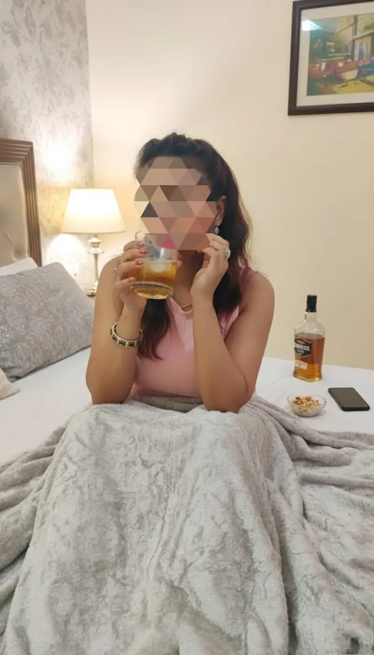 🥀Self🦋Dependent Girl🥀 - Photo 1