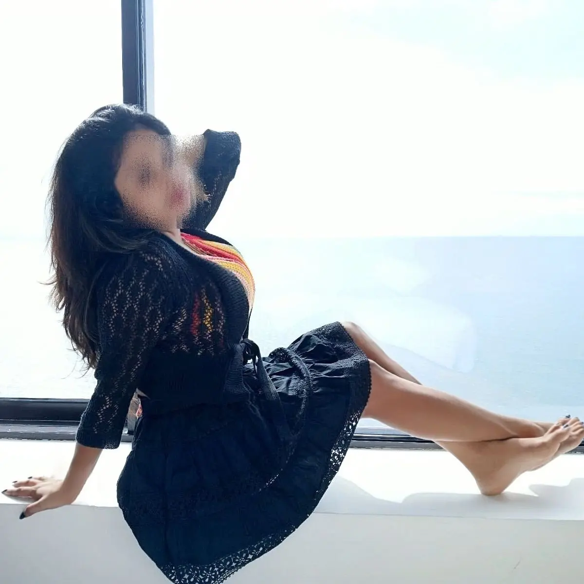 A Younger Cute Lady Visits  - Photo 2