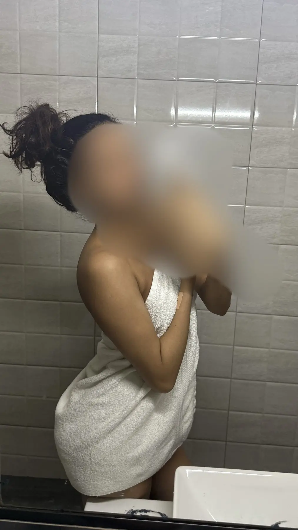 Young Model GFE – Sri Lanka - Photo 2