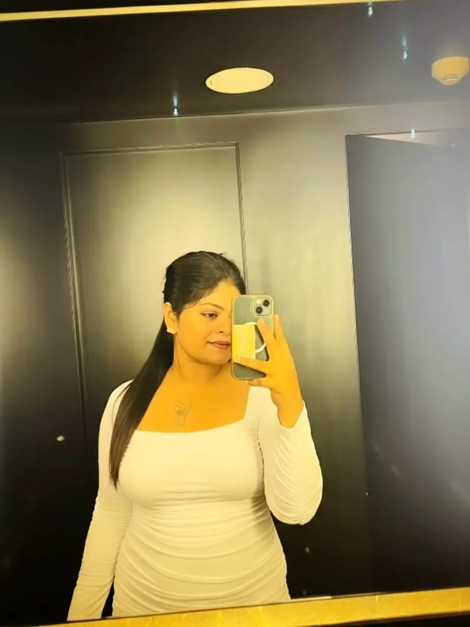 Sana – Indian escort  - Photo 2