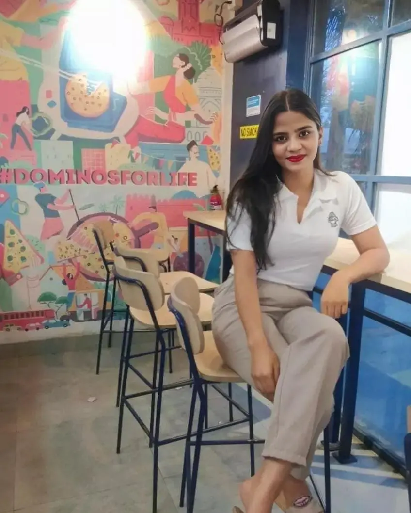 Radhika Webcam and Real Mee - escort in Mumbai