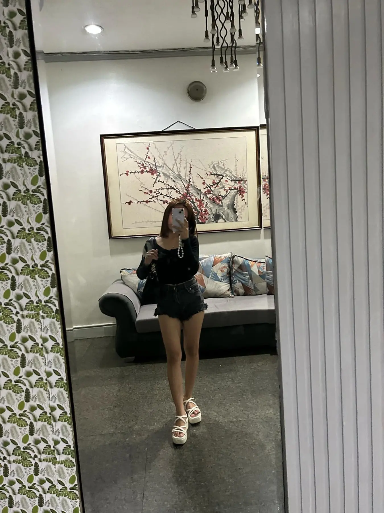  Add bookmarkMs.Dior – Filipino escort i - Photo 2