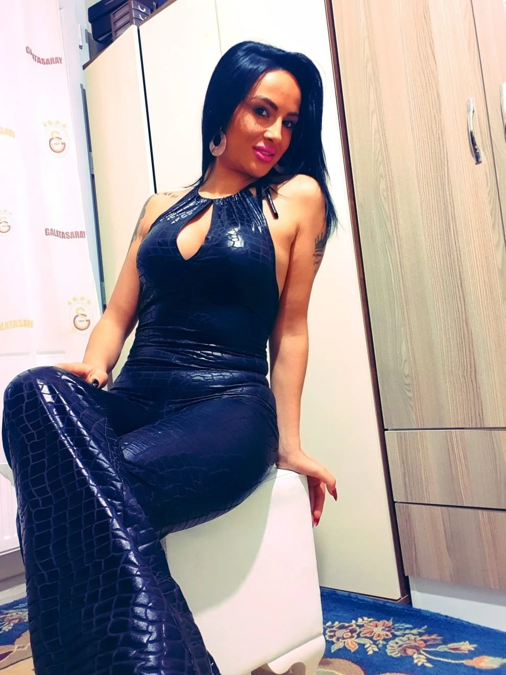 Vip Escort Kelly escort  - escort in Dubai