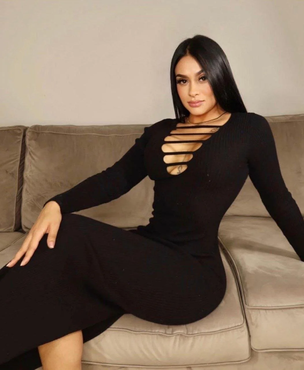 Lustful Heiress Denise Colombian  - Photo 3