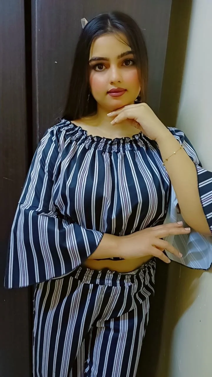 Fizaa beautiful Pakistani escort  - Photo 2