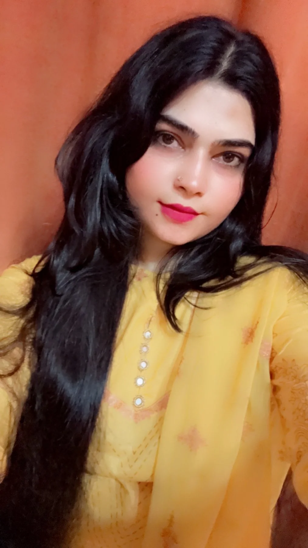 Simrn – Indian escort in Dubai - Photo 1