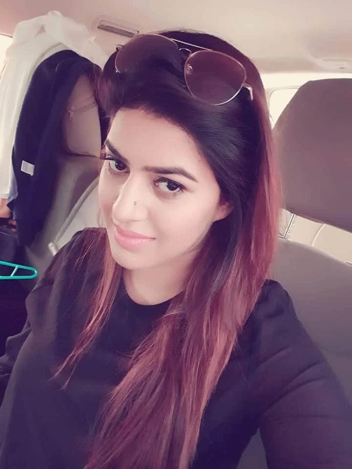 Areej Busty Girl Indian escort - Photo 3