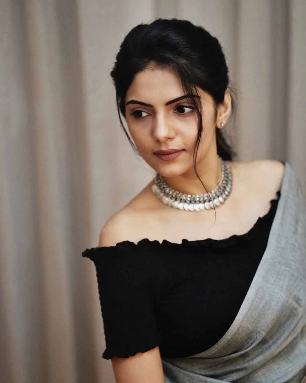 Tanya Student New – Indian  - Photo 2