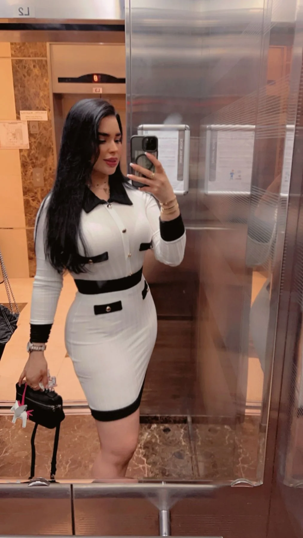 R 🦌 – Moroccan escort - Photo 3