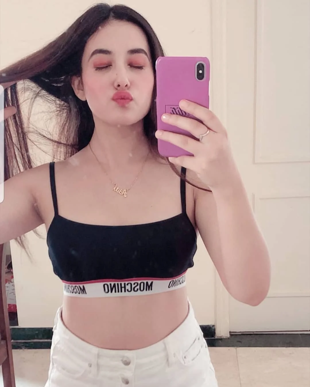 Mahi Sheikh – Pakistani escort  - escort in Dubai