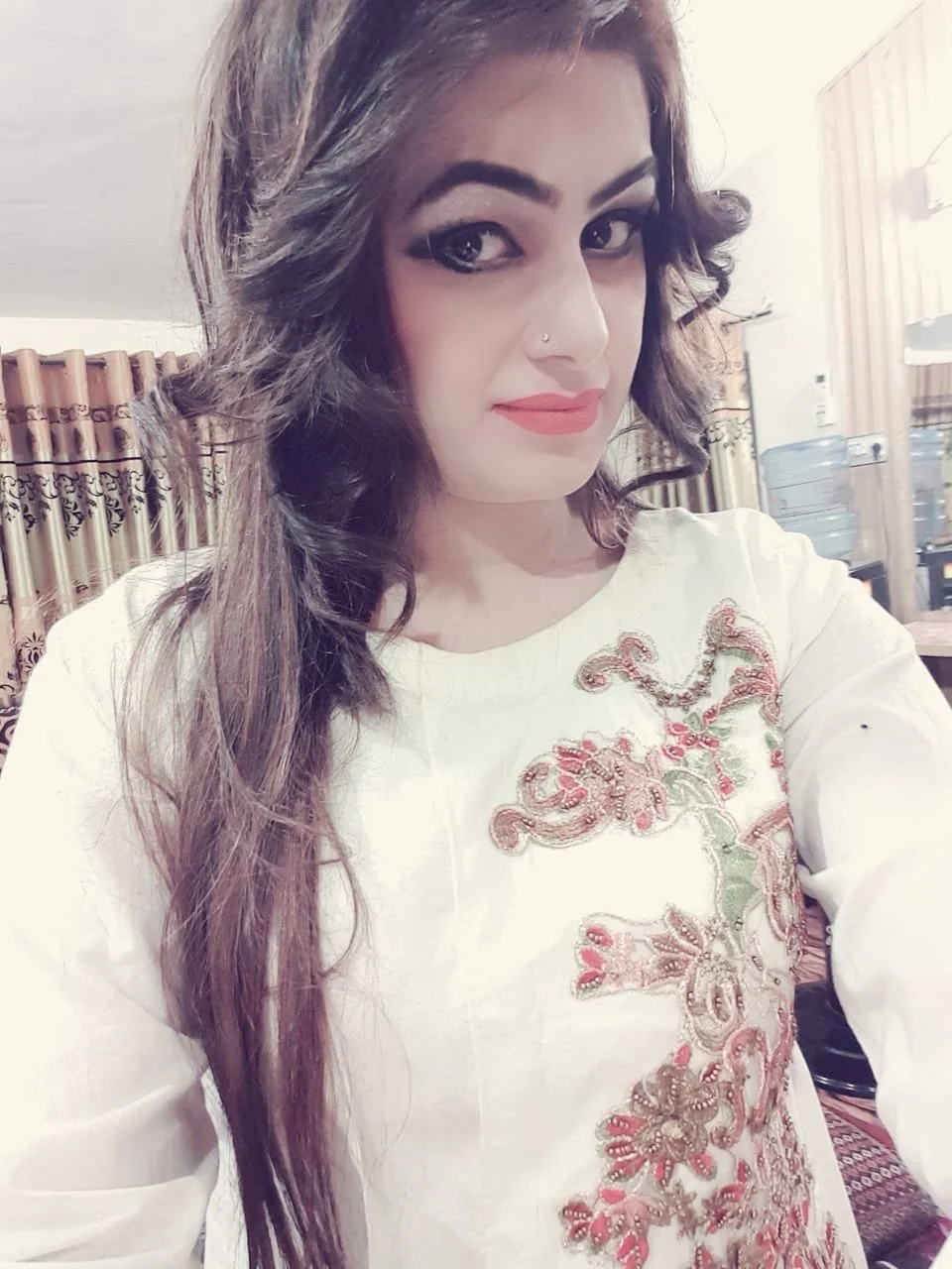 Alisha – Pakistani escort  - Photo 1