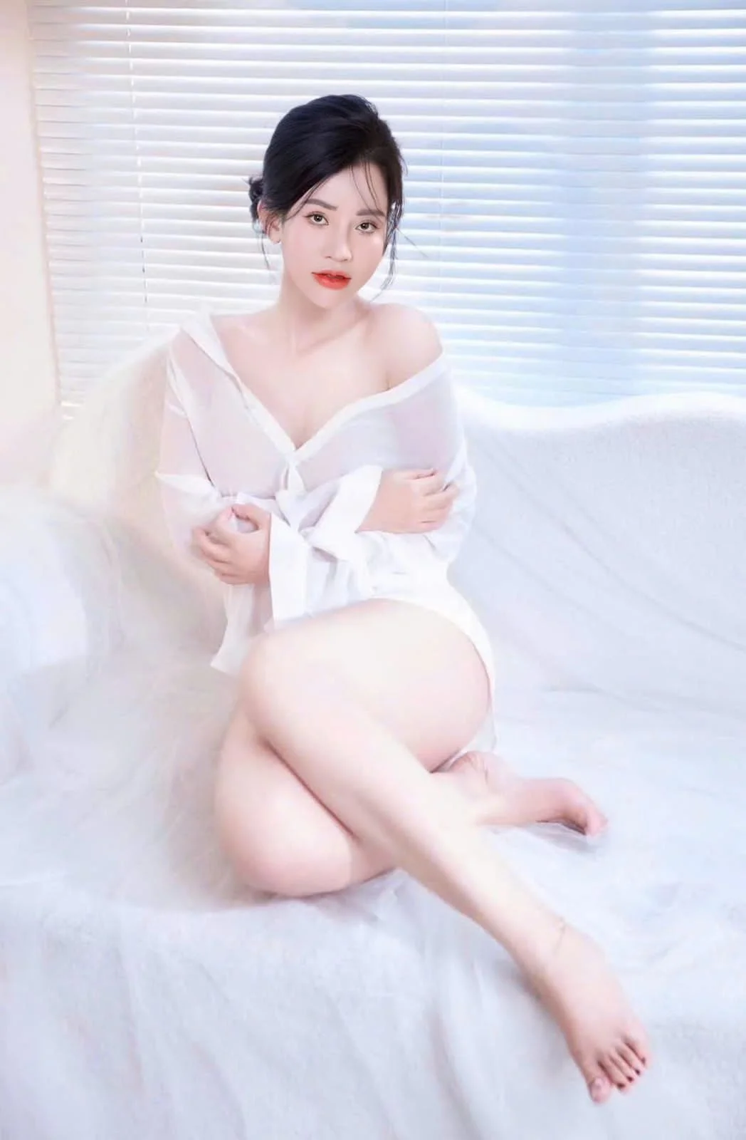 Keva – Singaporean escort  - Photo 1