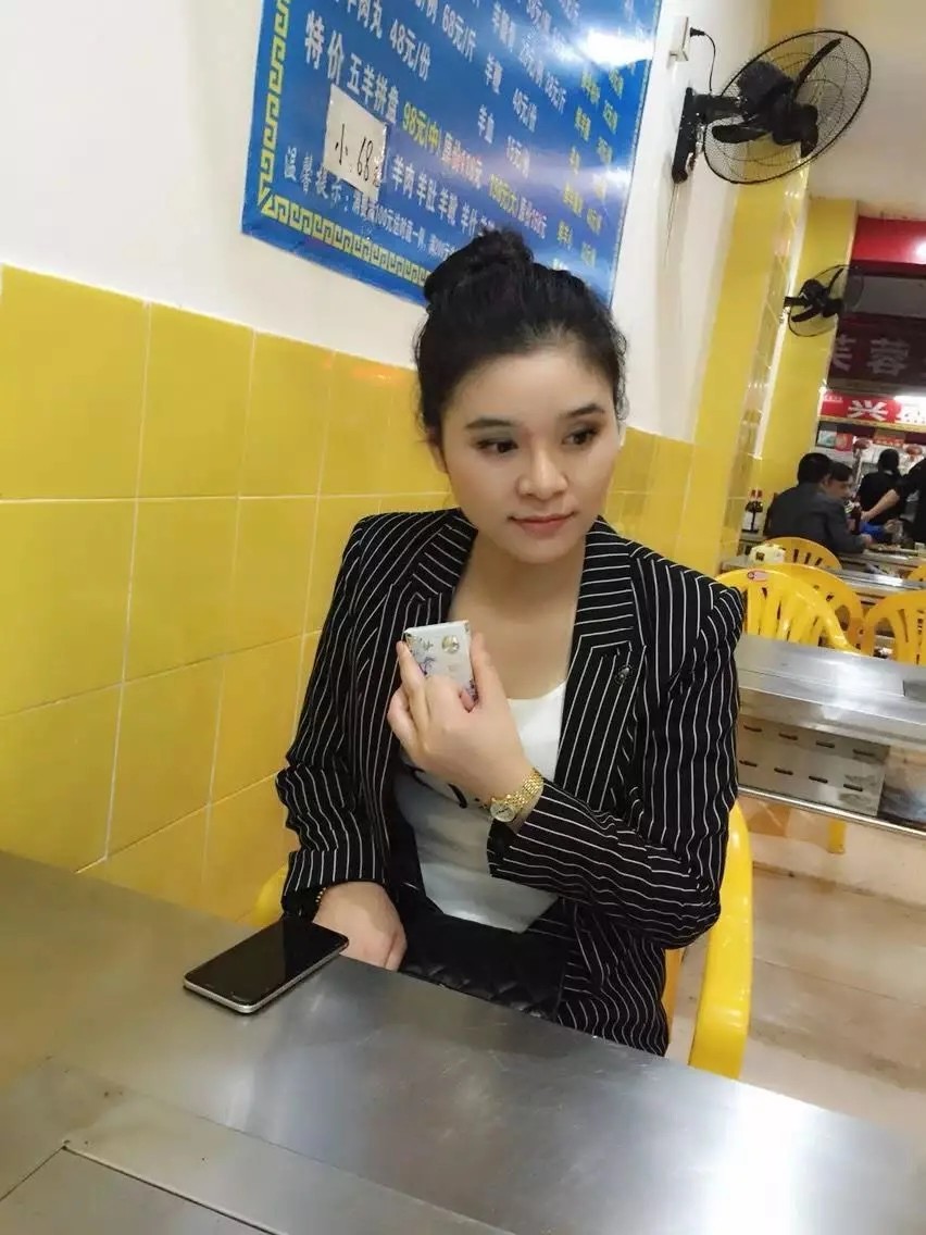 Popper toys selling  hot escort - Photo 2