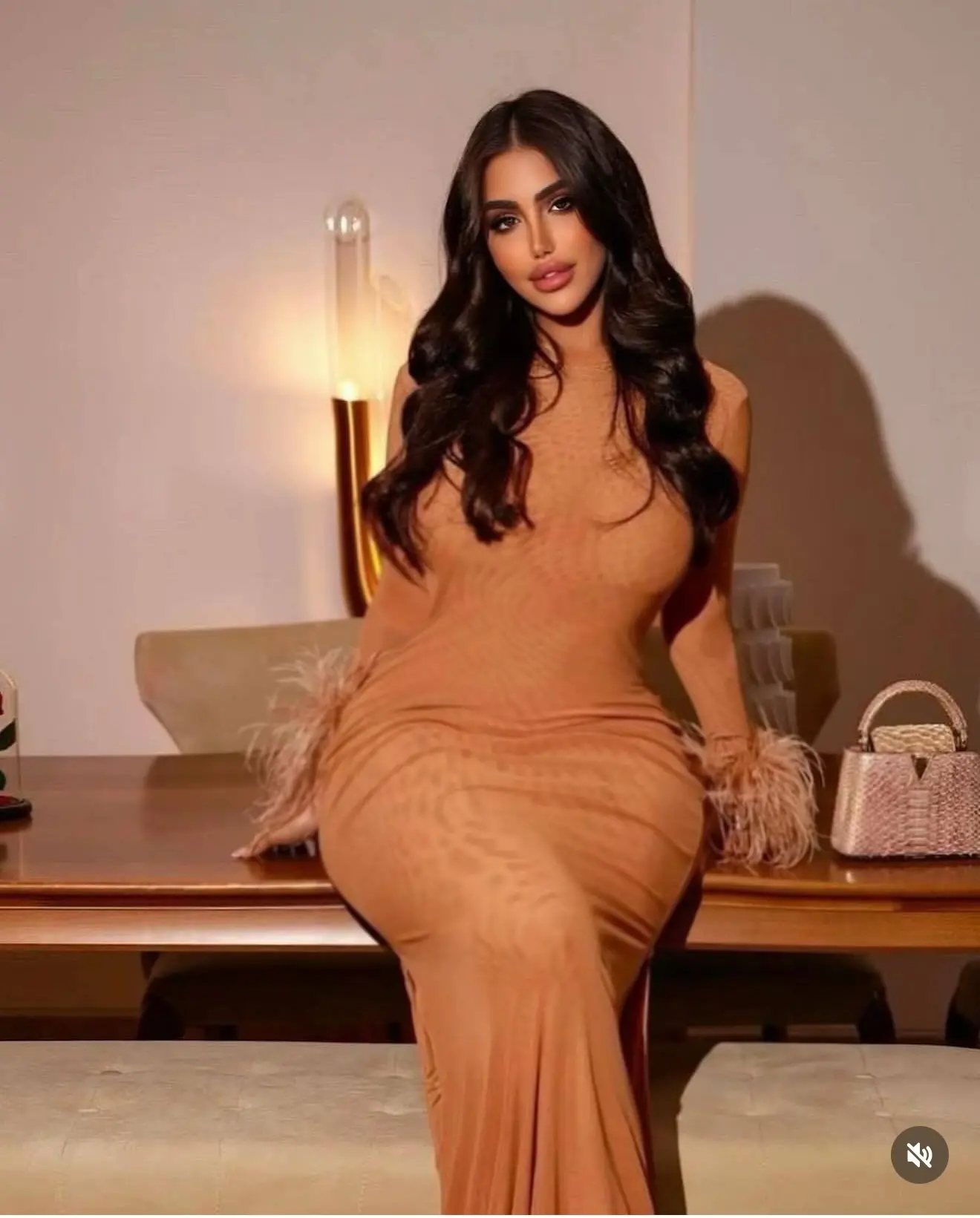 Manal Kuwait منال الكويت – Kuwaiti  - escort in Dubai