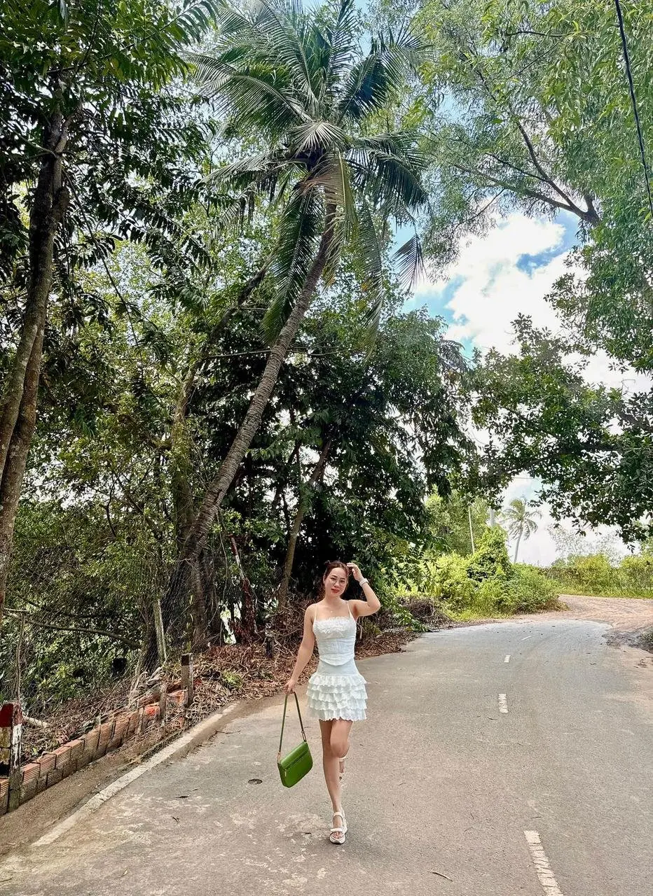 Tracy – Cambodian escort  - escort in Dubai