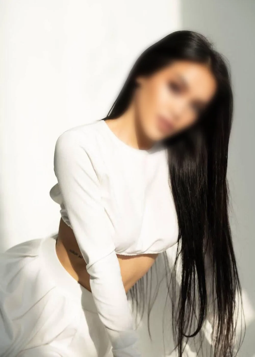 Naomi  Kyrgyz escort  - Photo 2