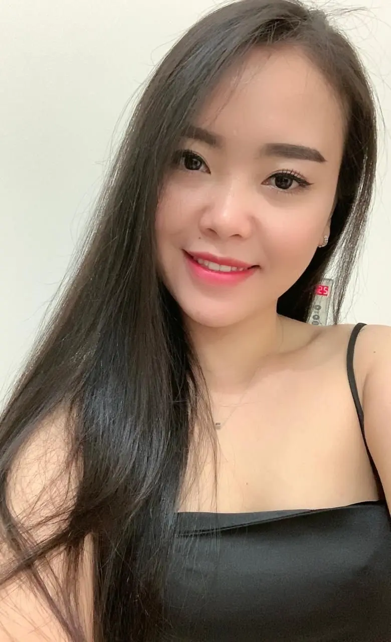 Hana – South Korean escort in Dubai - Photo 1