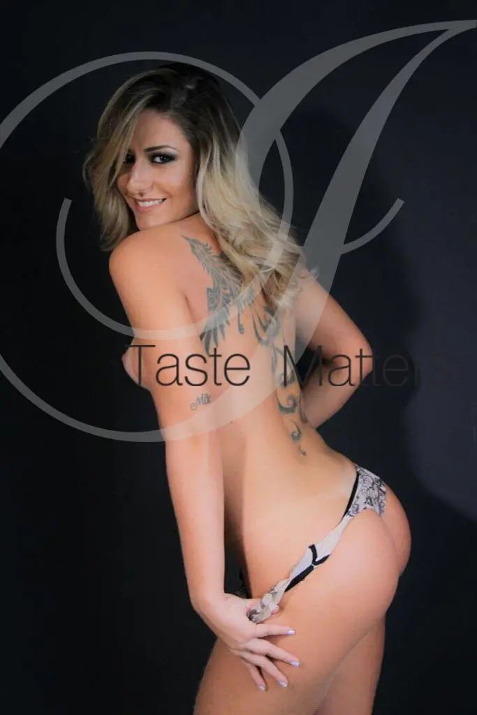 Marjoram – Brazilian escort in Dubai - Photo 1